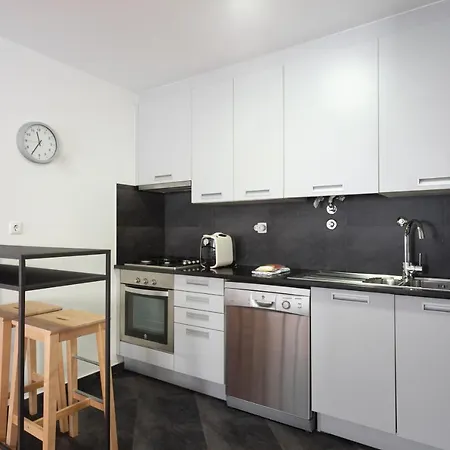 Flh Liberdade Contemporary Flat