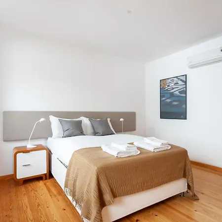 Flh Liberdade Contemporary Flat *